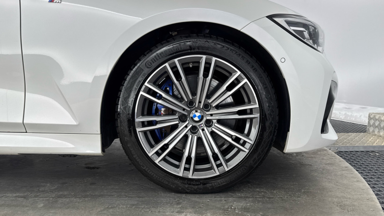 BMW 3 Series 330i M Sport 5dr Step Auto Petrol Estate